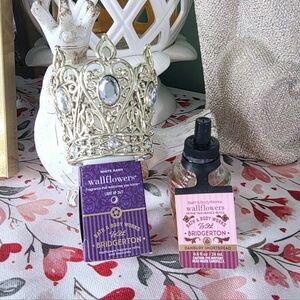 Bath Body Works Bridgerton Gold Crown Wallflower Set
